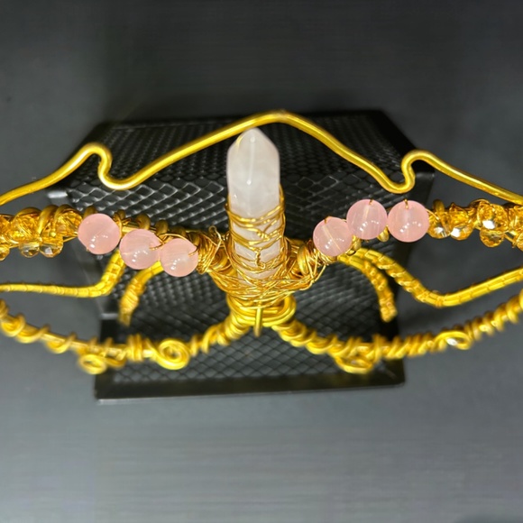 ROSE QUARTZ GOLDEN WIRE FRAMES - Picture 3 of 3